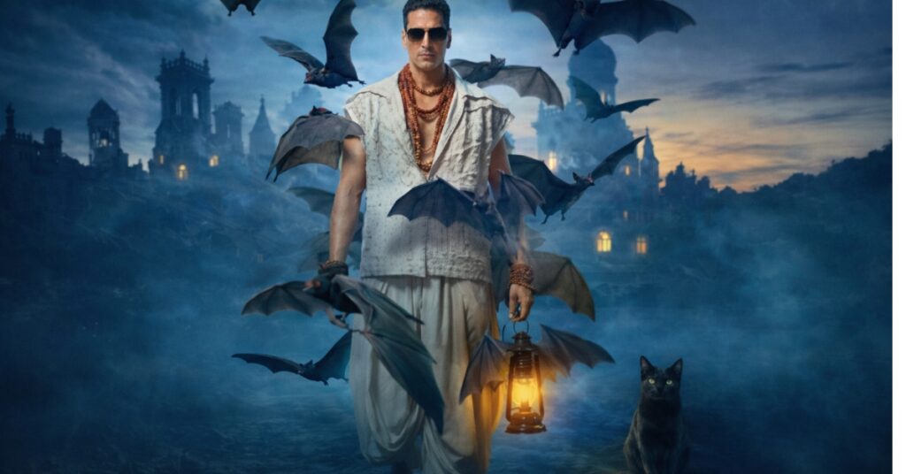 akshay kumar bhooth bangla poster haunted house bats scene